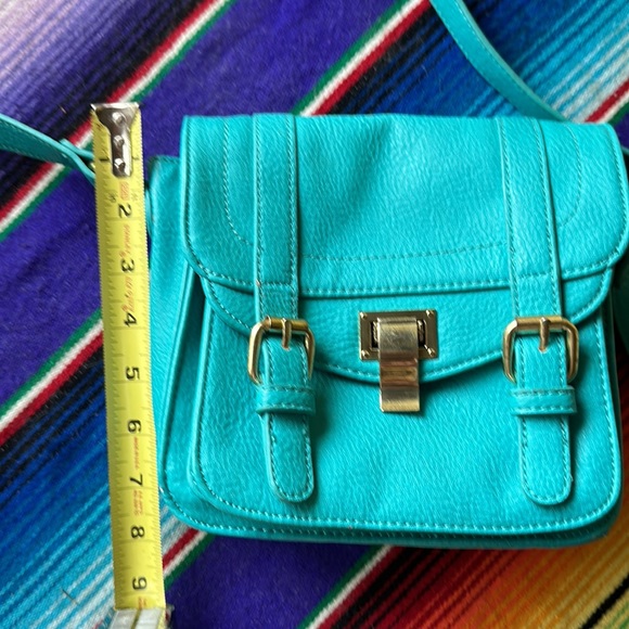 Steve Madden shoulder purse w adjustable strap small - Picture 11 of 11